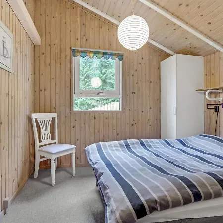 Holiday home Sunneva - 1km From The Sea In Nw Jutland By Interhome Lokken