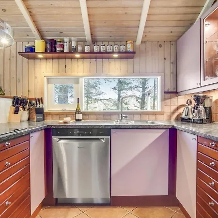 Holiday home Sunneva - 1km From The Sea In Nw Jutland By Interhome