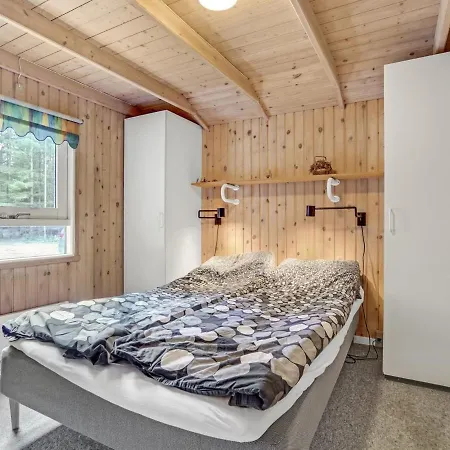 Sunneva - 1km From The Sea In Nw Jutland By Interhome Lokken